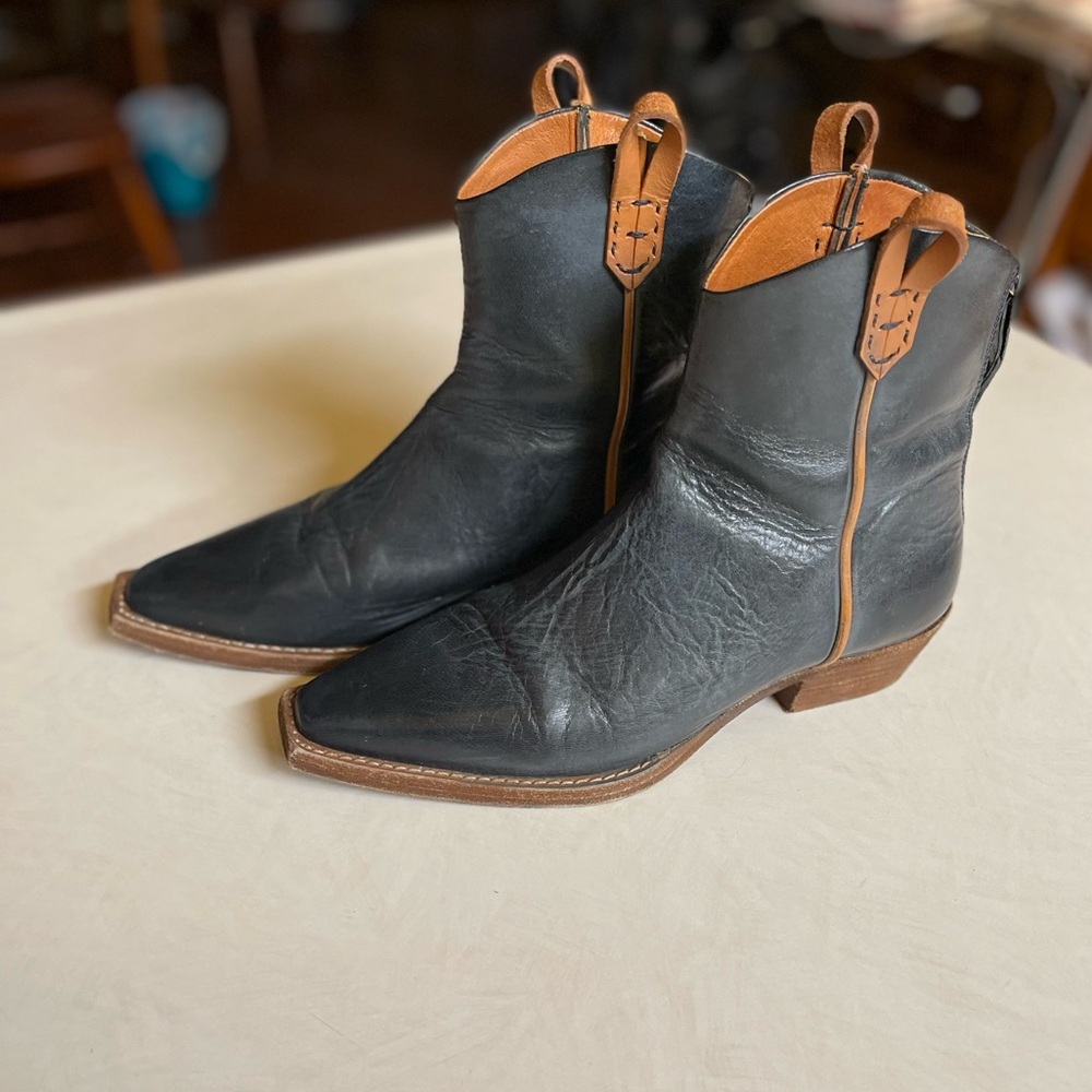 Free People we the free Wesley Ankle Boot - Picture 3 of 9